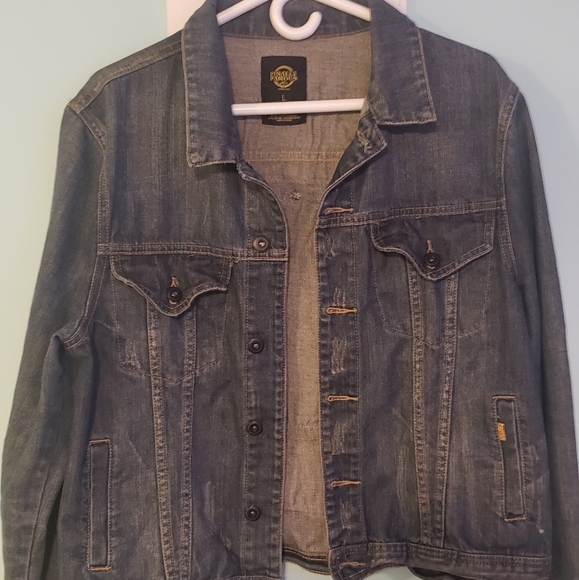 Finally famous 🙌 - Picture 2 of 3